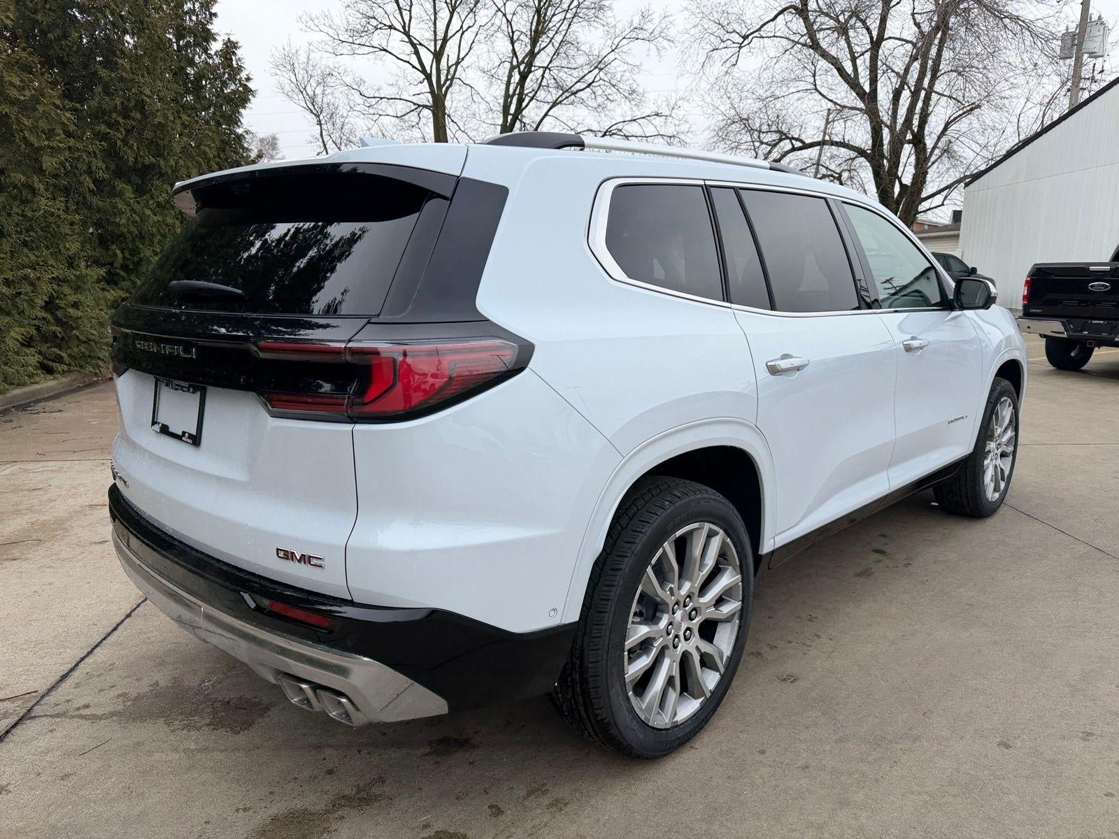 2026 GMC Acadia AWD Denali