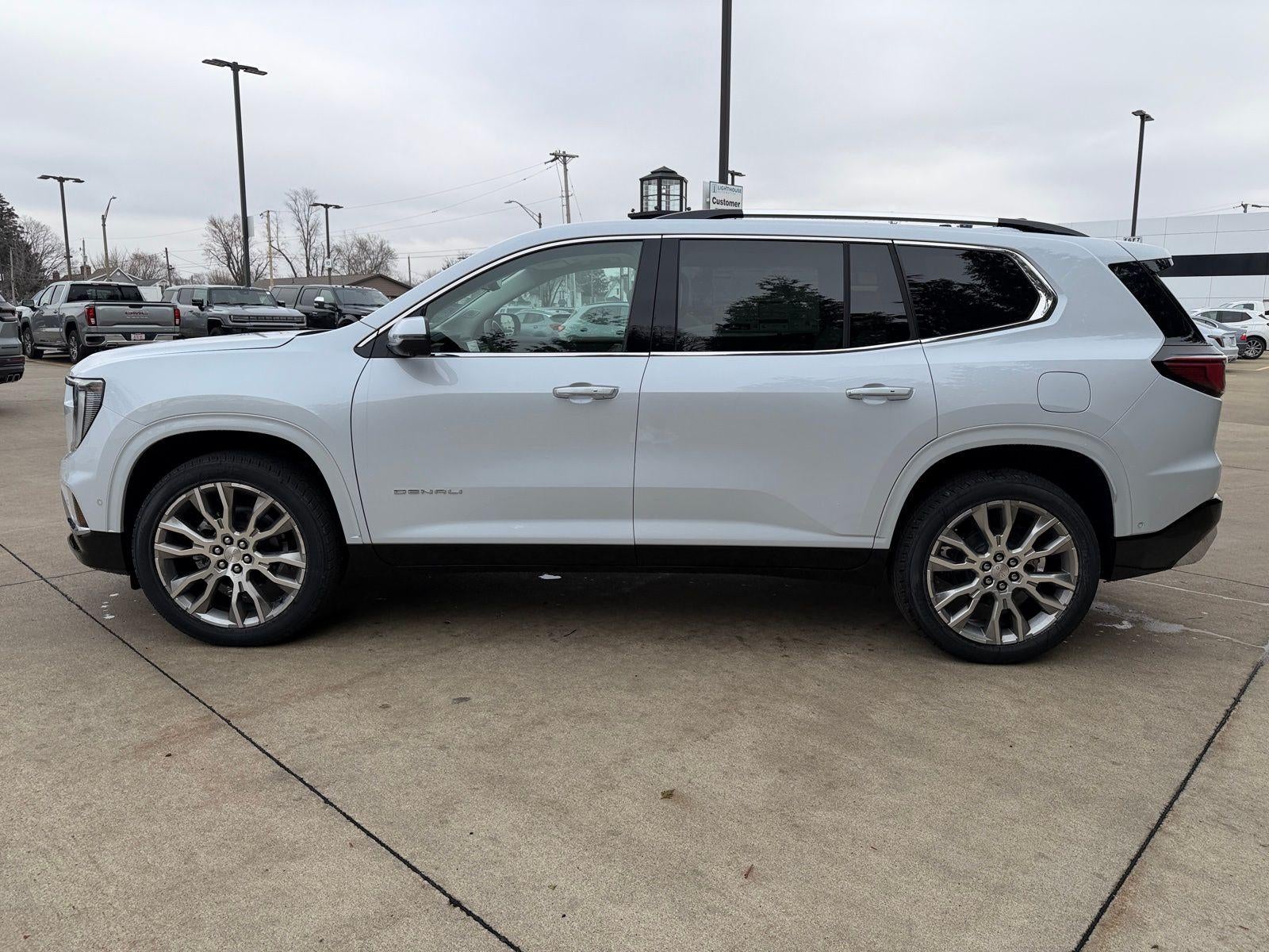 2026 GMC Acadia AWD Denali