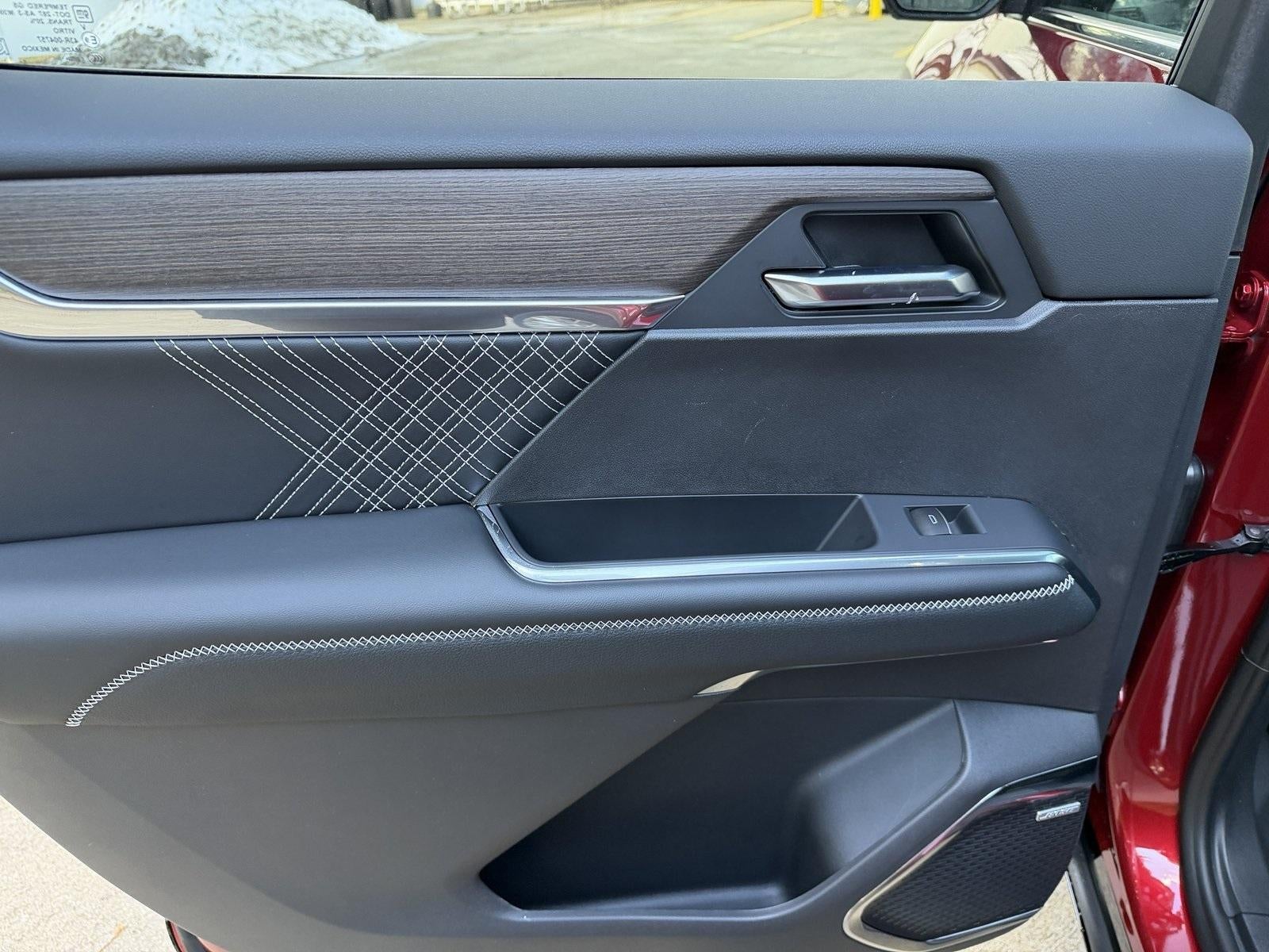 2026 GMC Acadia AWD Denali