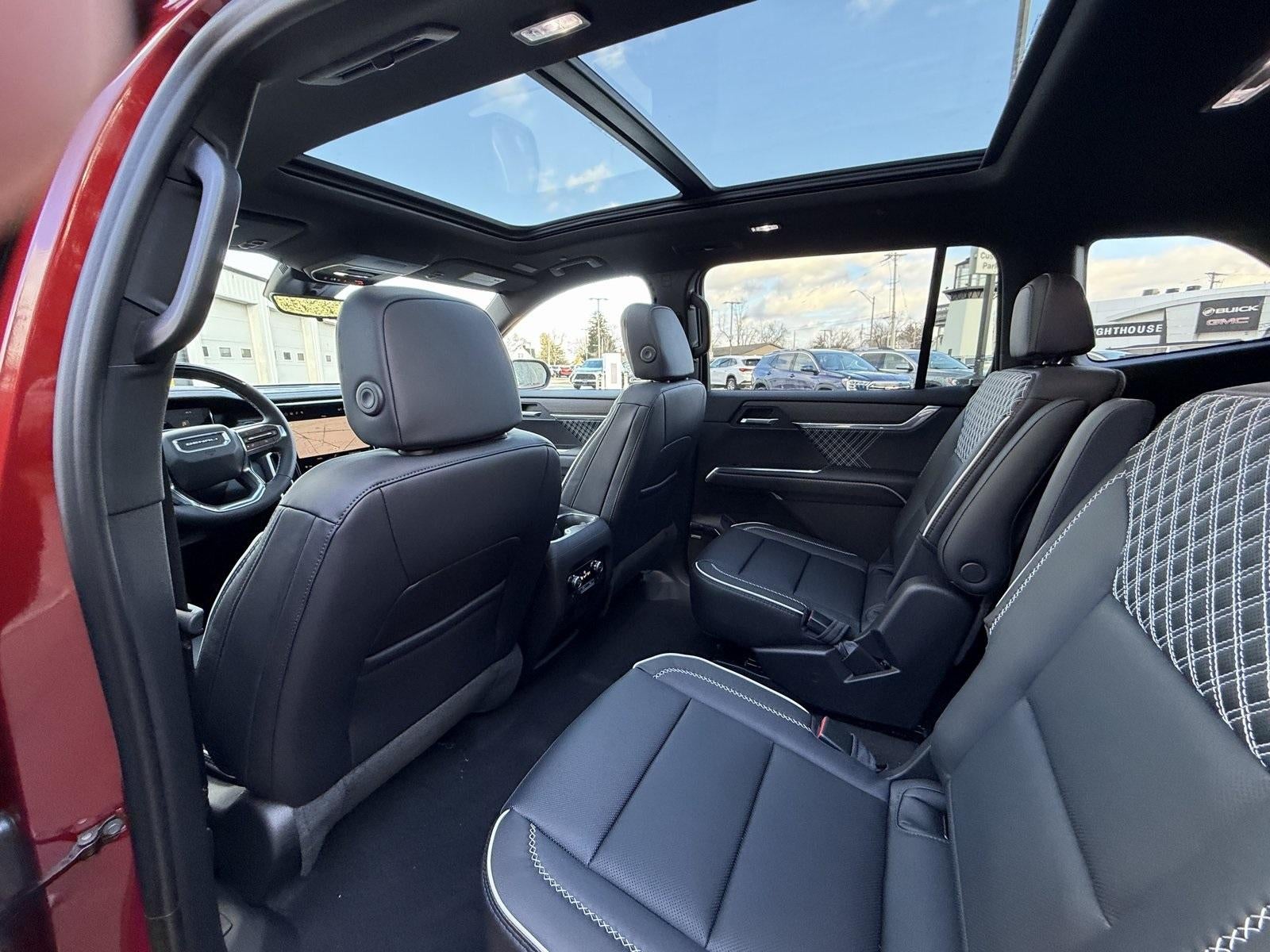 2026 GMC Acadia AWD Denali