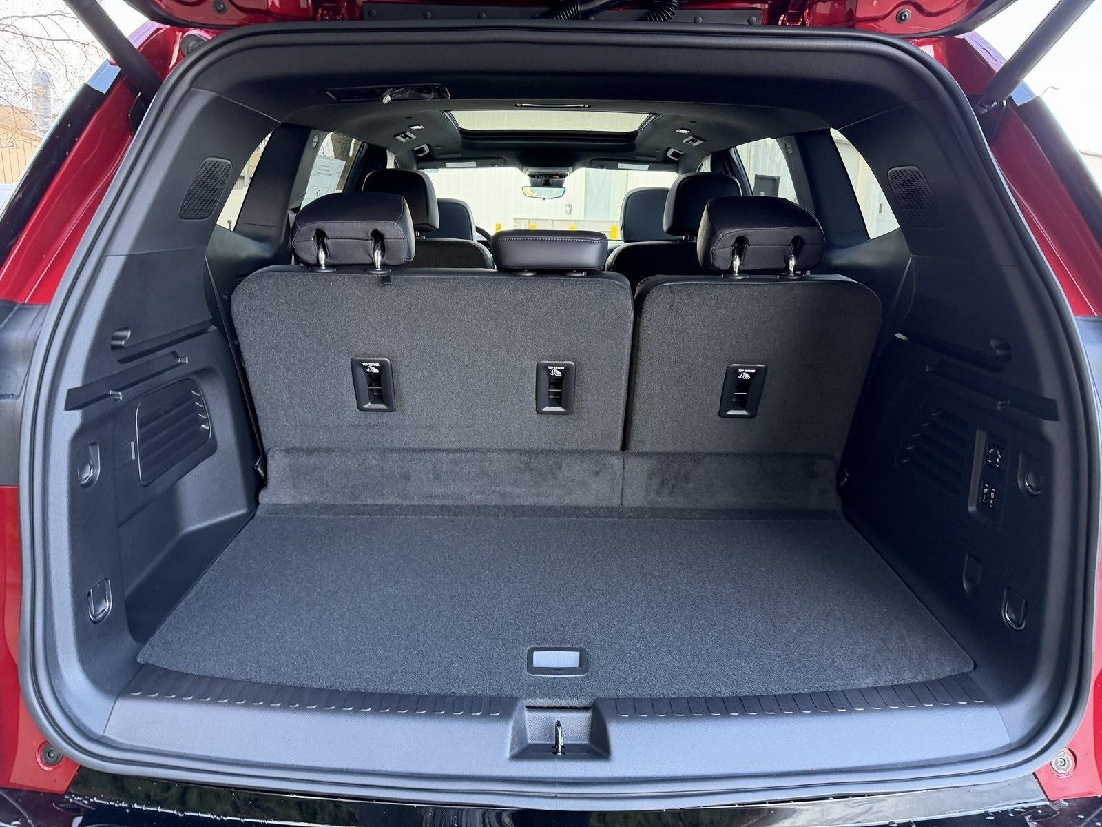 2026 GMC Acadia AWD Denali