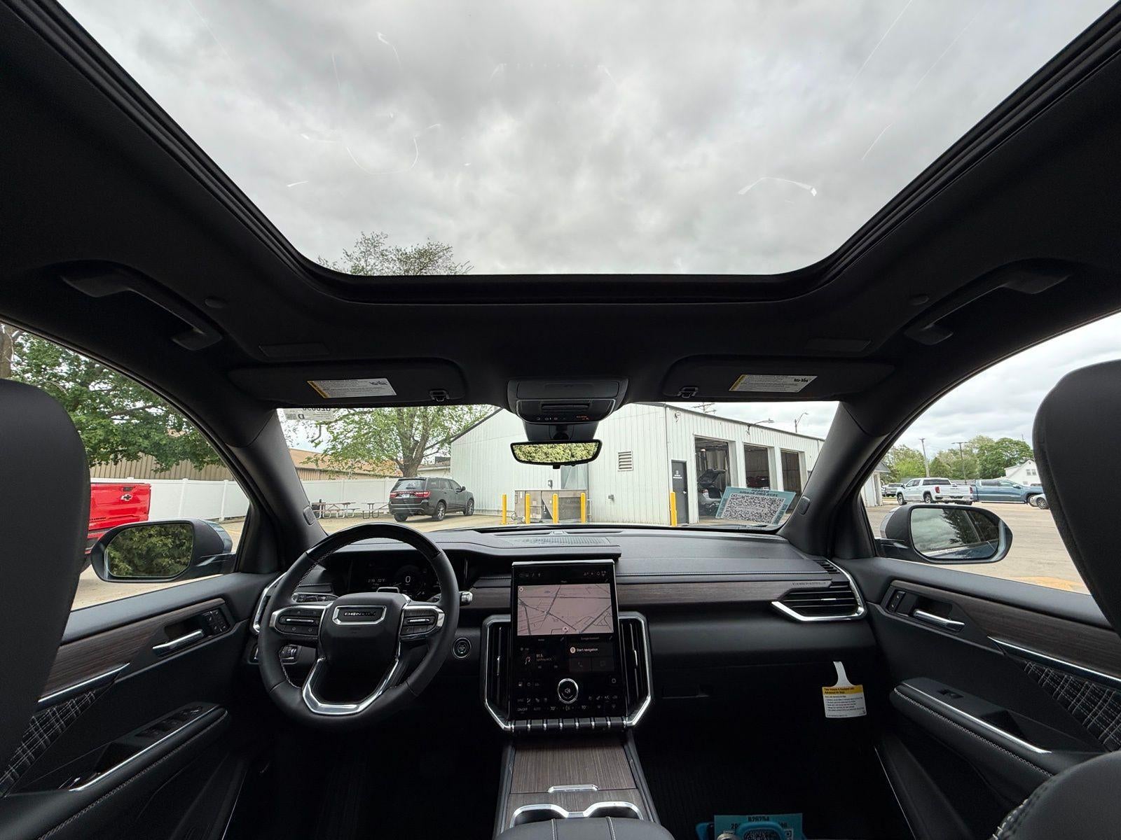 2026 GMC Acadia AWD Denali