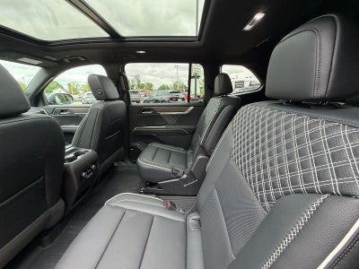 2026 GMC Acadia AWD Denali