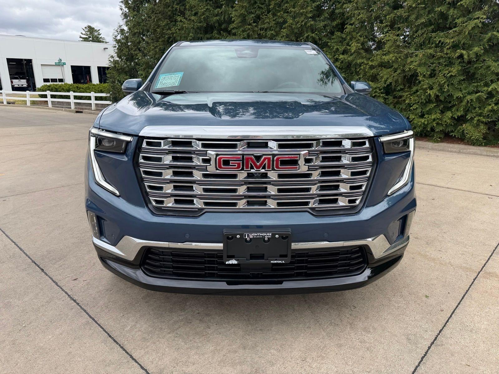 2026 GMC Acadia AWD Denali