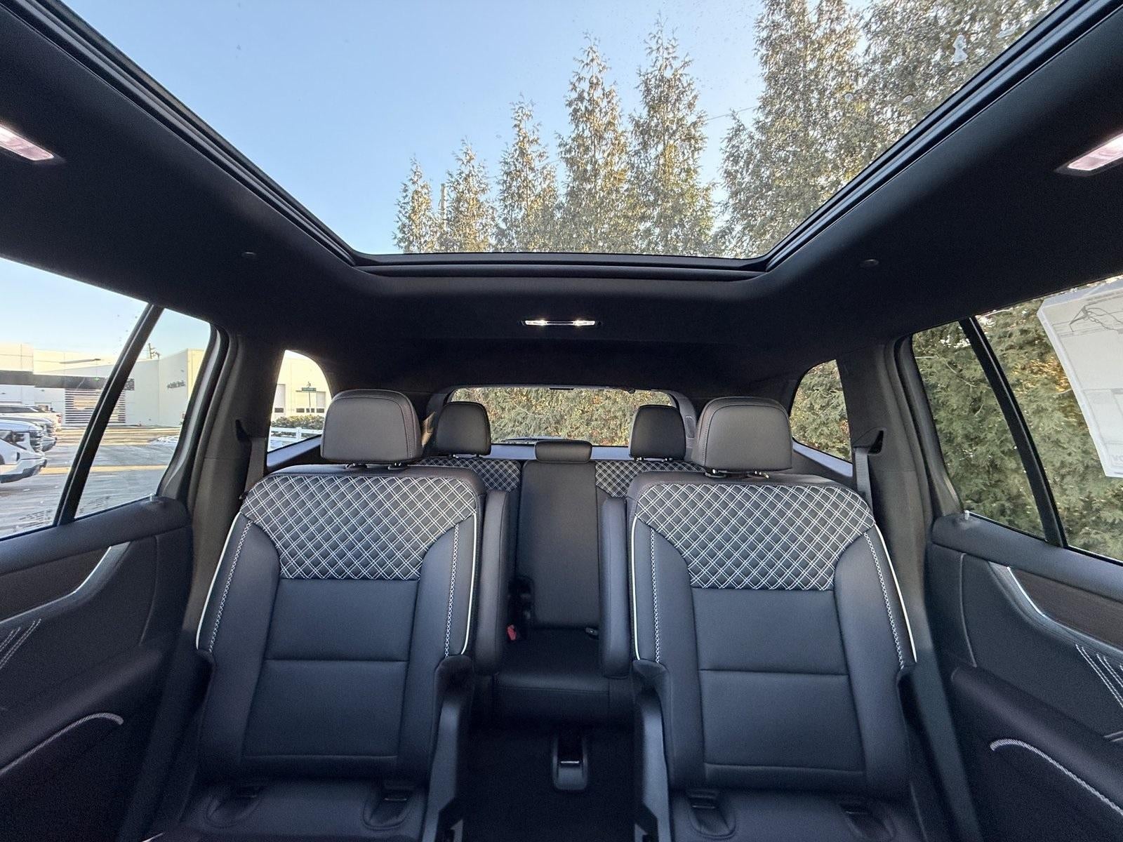 2026 GMC Acadia AWD Denali