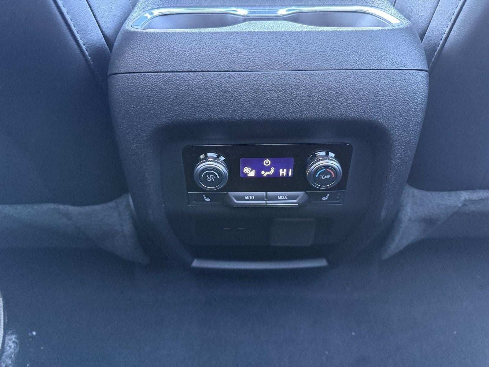 2026 GMC Acadia AWD Denali