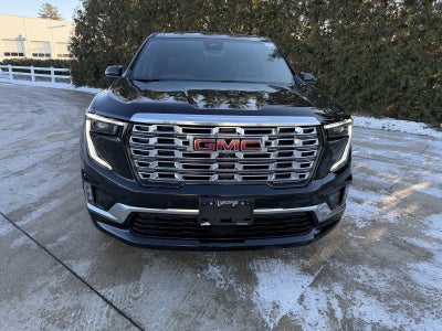 2026 GMC Acadia AWD Denali
