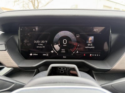 2026 GMC Acadia AWD Denali