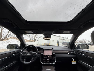 2026 GMC Acadia AWD Denali