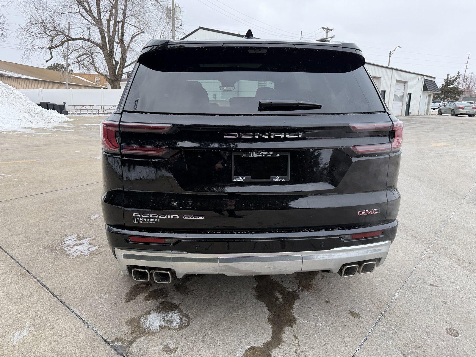 2026 GMC Acadia AWD Denali