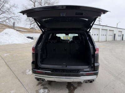 2026 GMC Acadia AWD Denali