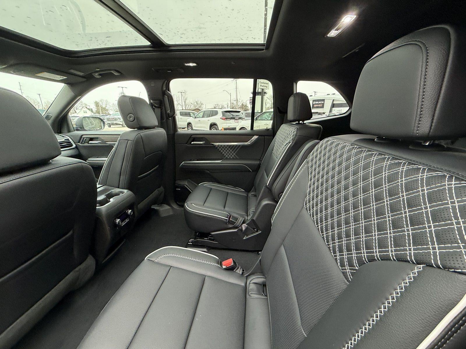 2026 GMC Acadia AWD Denali