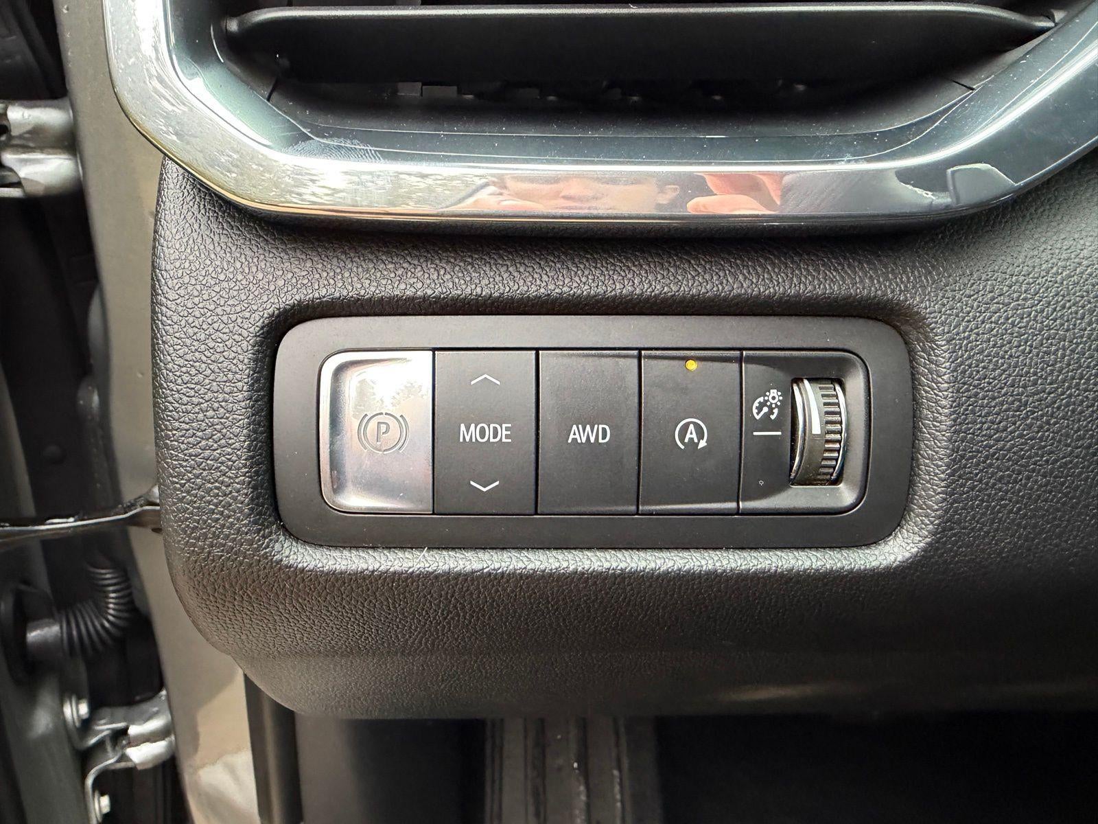 2026 GMC Acadia AWD Denali