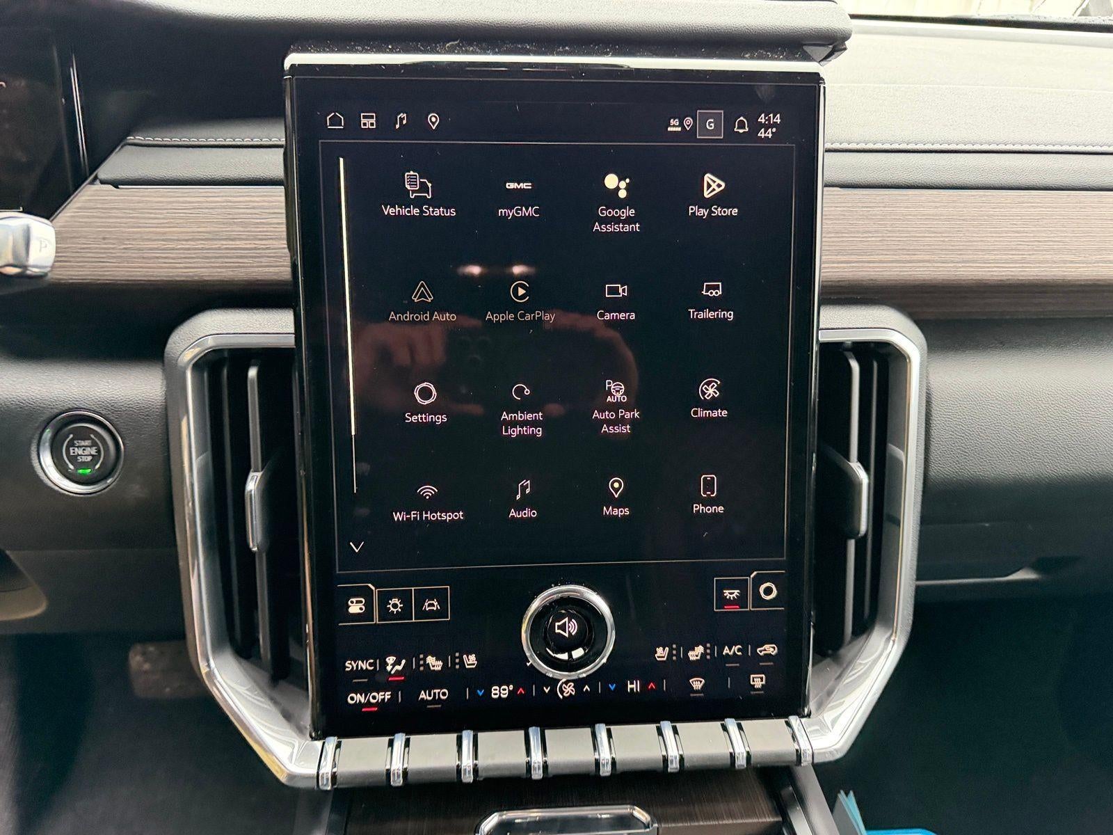 2026 GMC Acadia AWD Denali