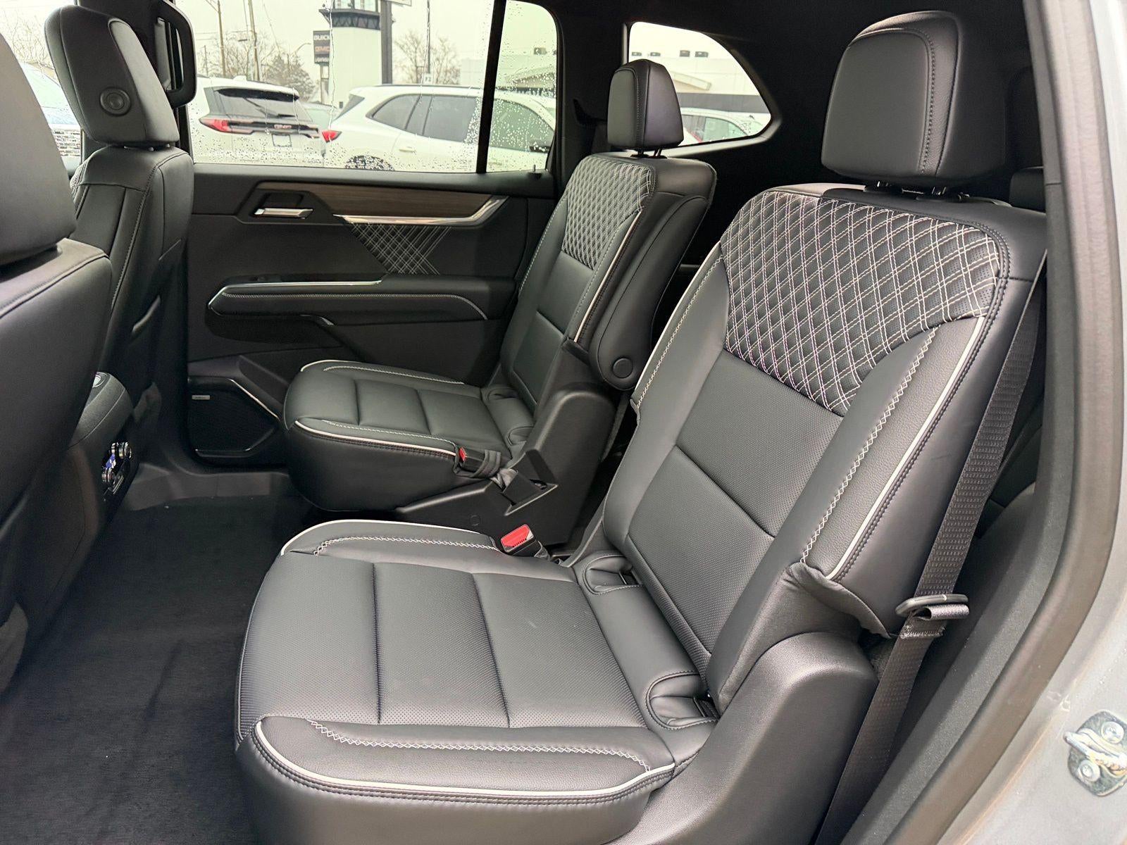 2026 GMC Acadia AWD Denali