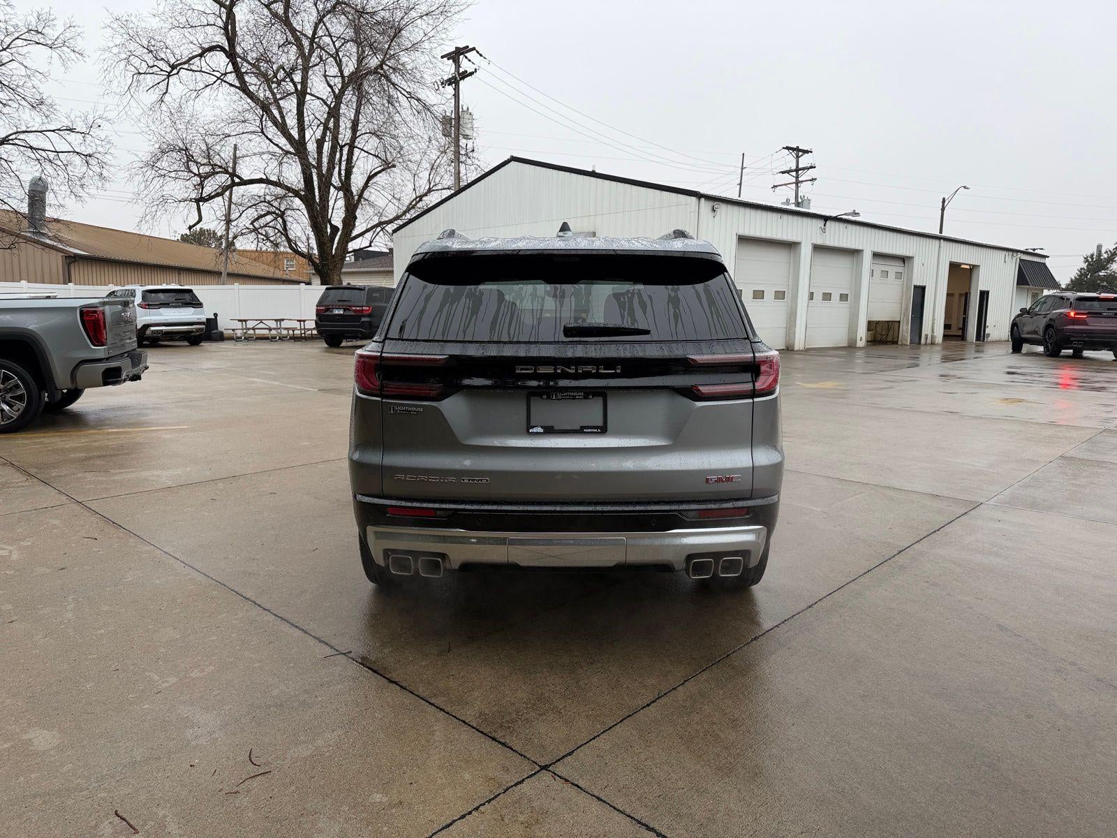 2026 GMC Acadia AWD Denali