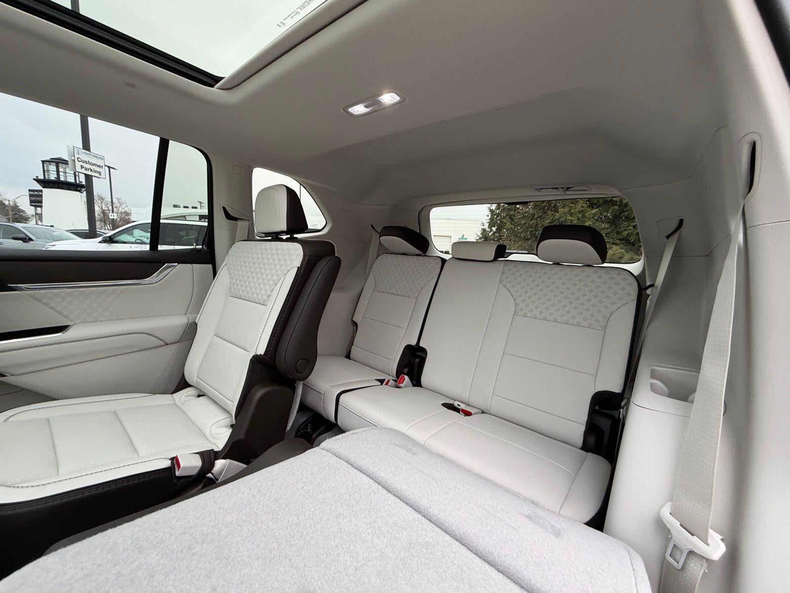 2026 GMC Acadia AWD Denali