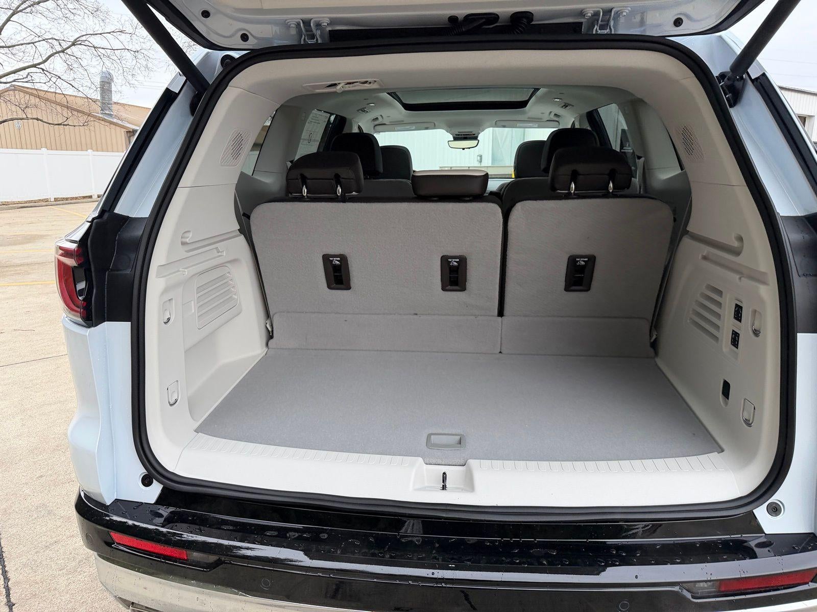 2026 GMC Acadia AWD Denali