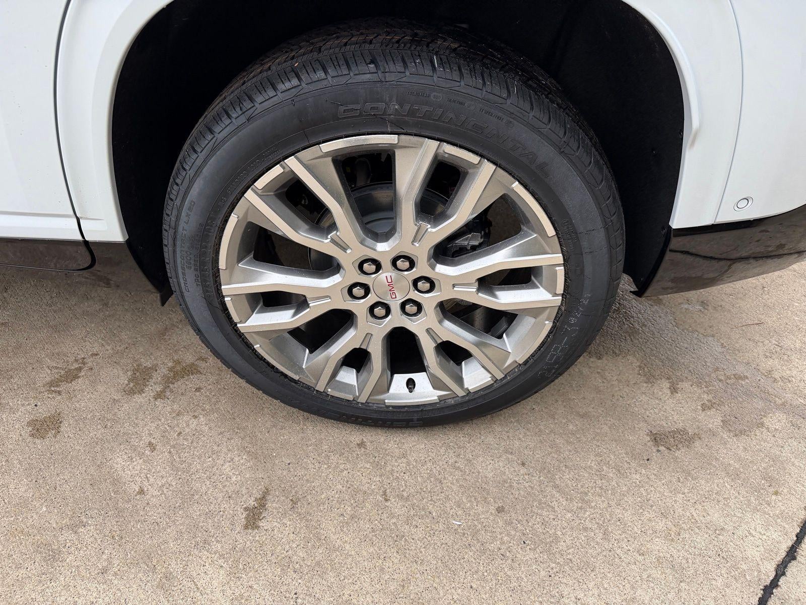 2026 GMC Acadia AWD Denali