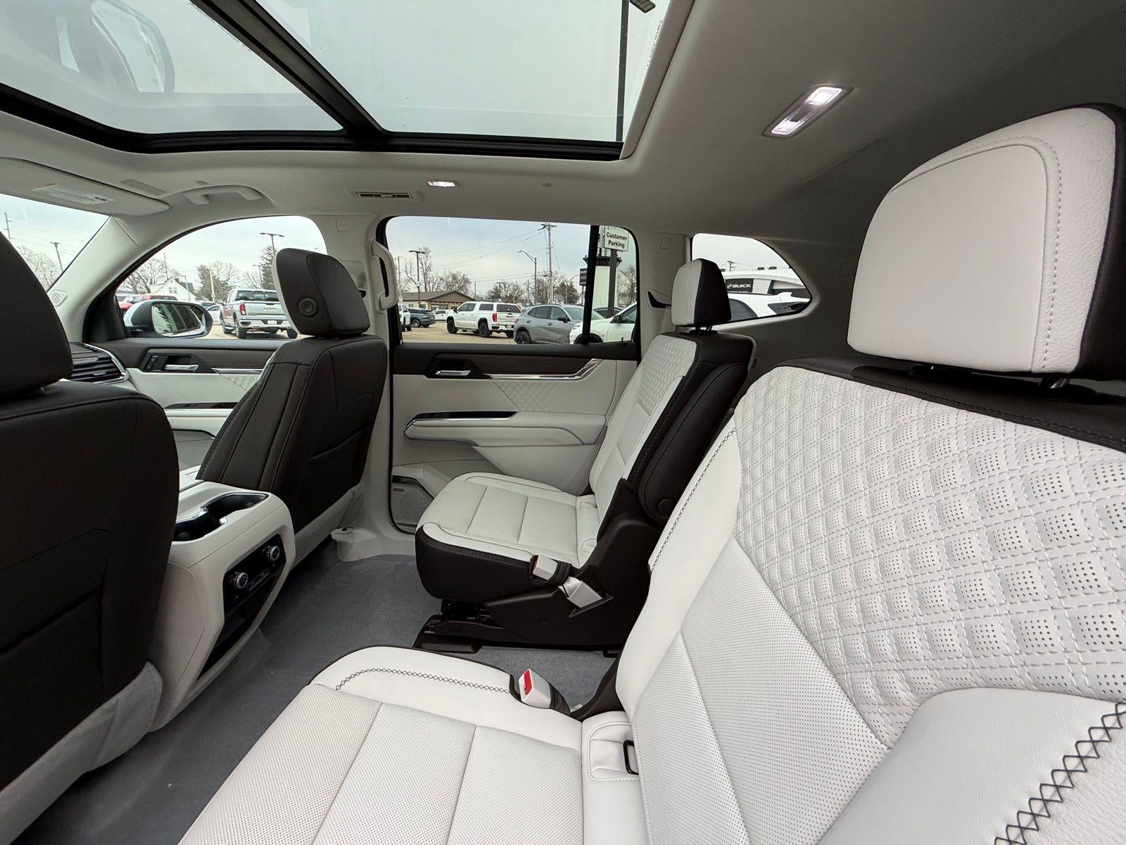 2026 GMC Acadia AWD Denali