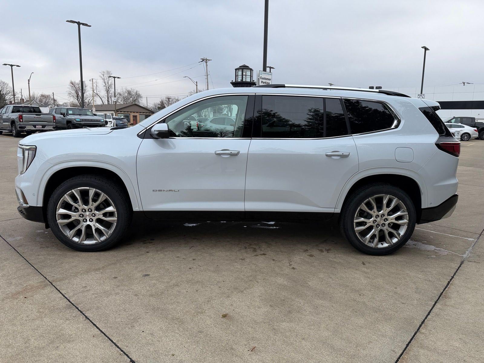 2026 GMC Acadia AWD Denali