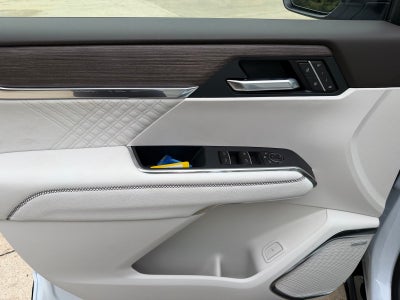 2026 GMC Acadia AWD Denali