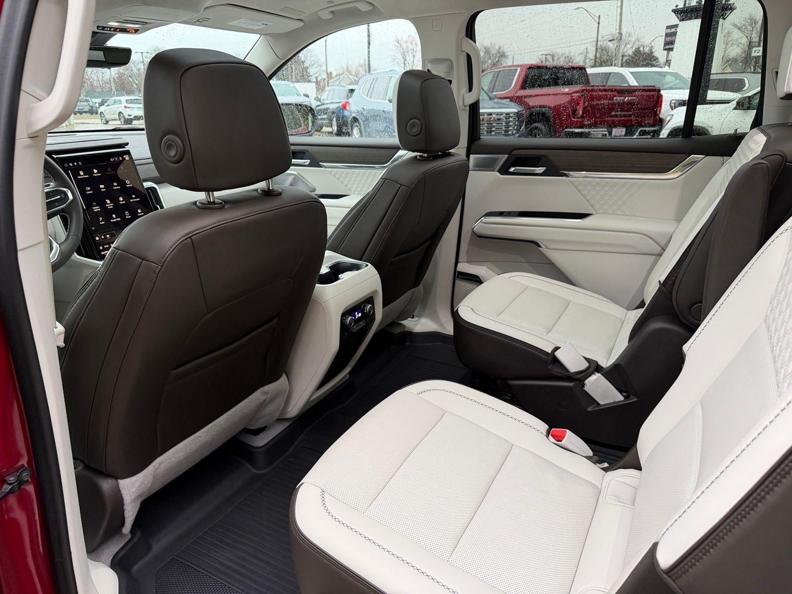 2024 GMC Acadia Denali