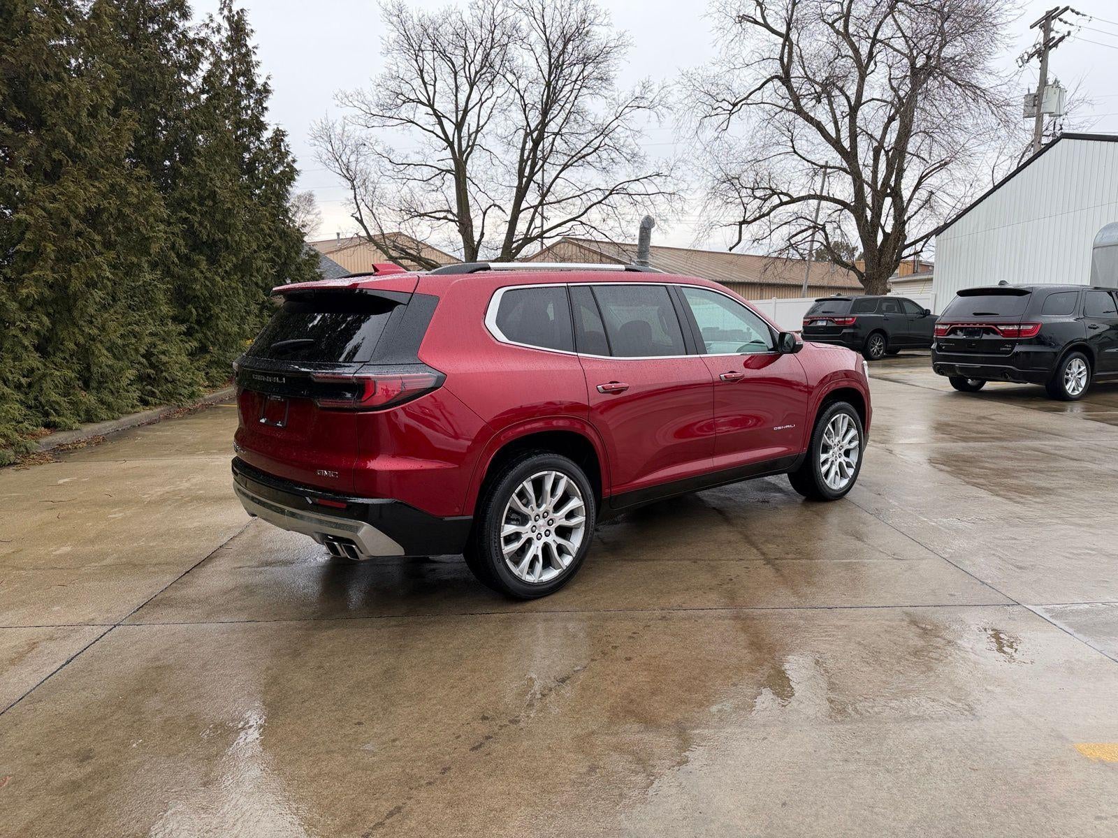 2024 GMC Acadia Denali