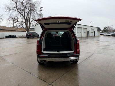 2024 GMC Acadia Denali