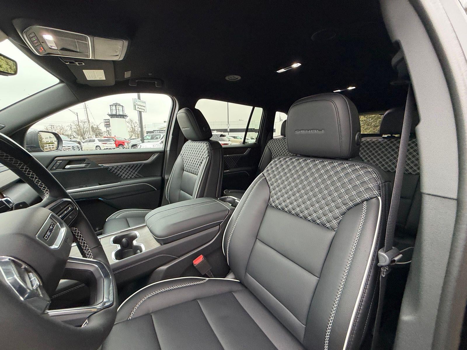 2026 GMC Acadia AWD Denali