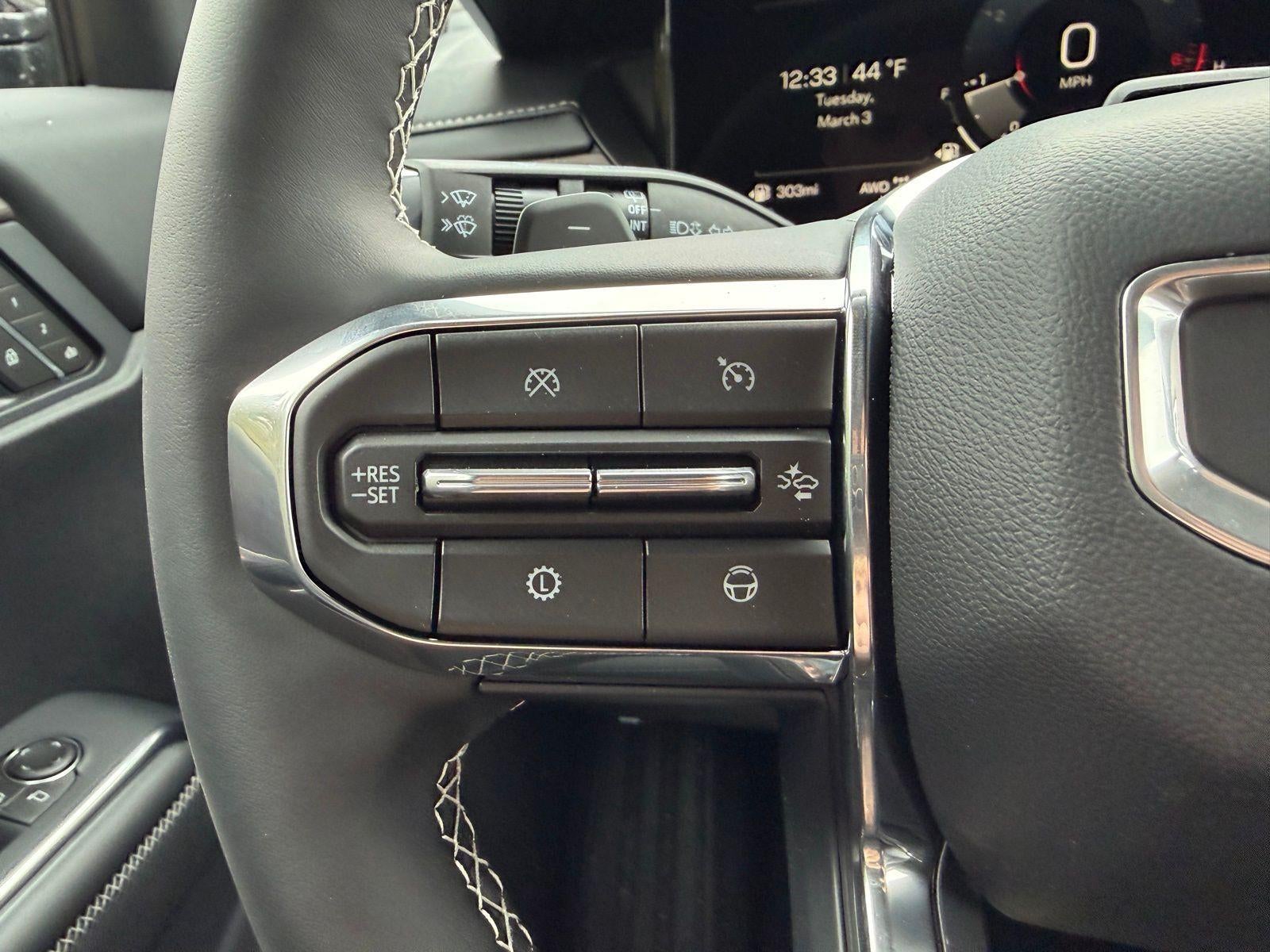 2026 GMC Acadia AWD Denali