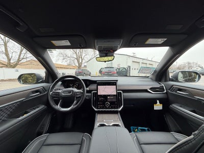 2026 GMC Acadia AWD Denali