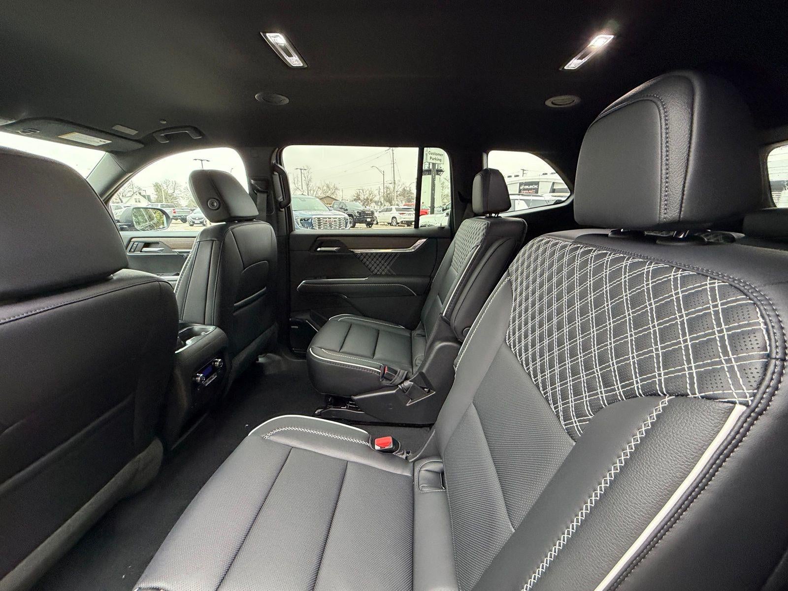 2026 GMC Acadia AWD Denali