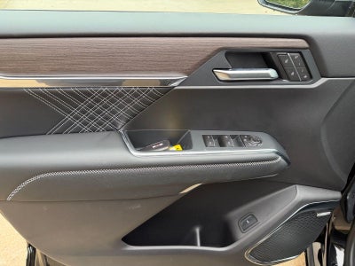 2026 GMC Acadia AWD Denali