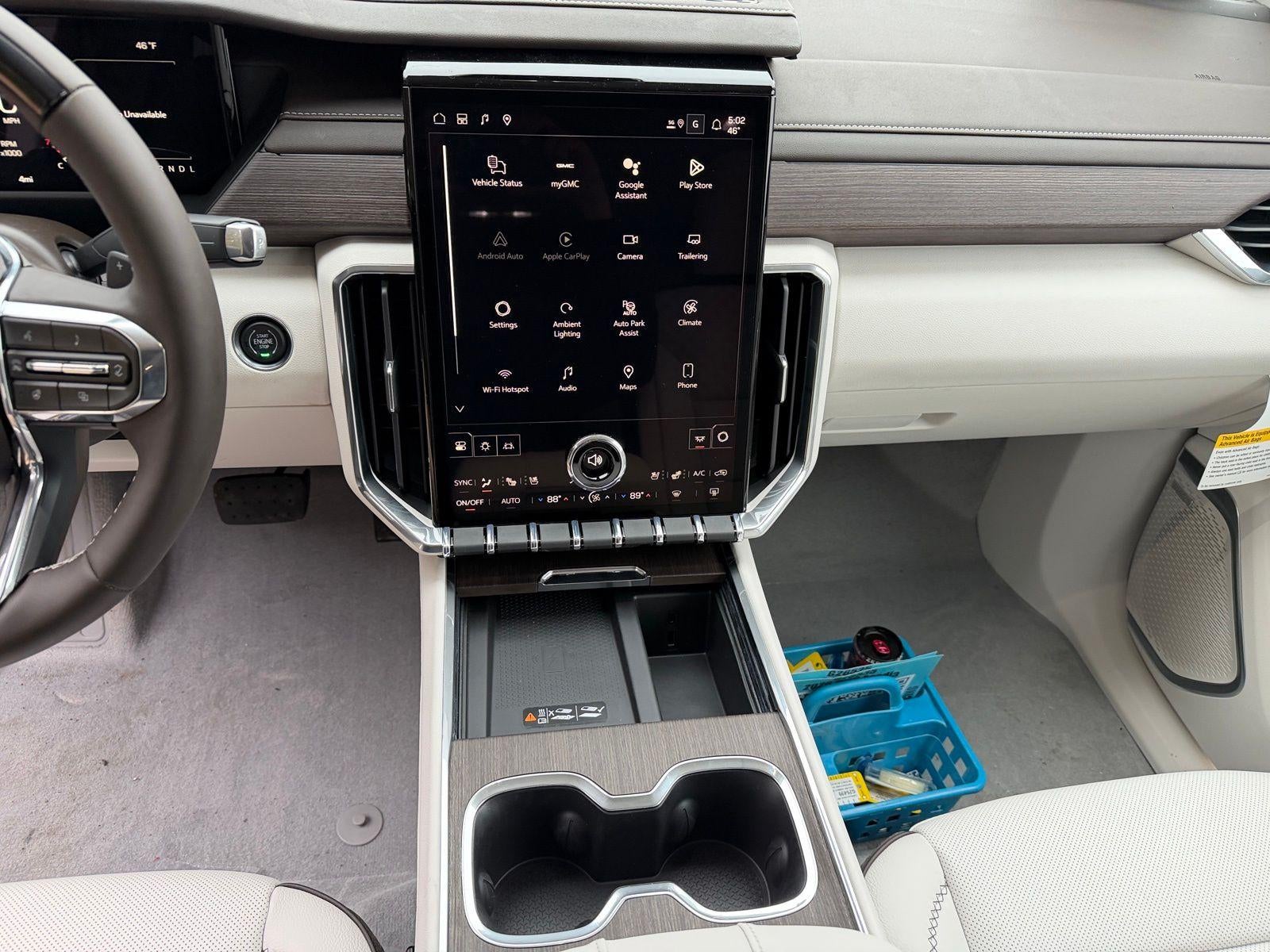 2026 GMC Acadia AWD Denali