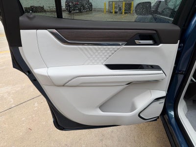 2026 GMC Acadia AWD Denali