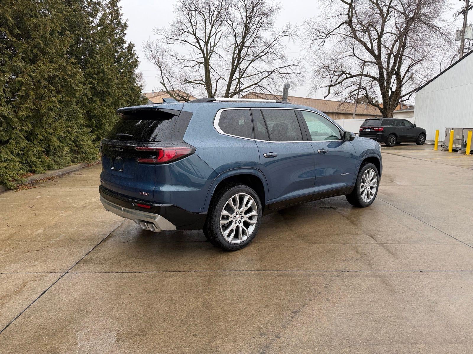 2026 GMC Acadia AWD Denali