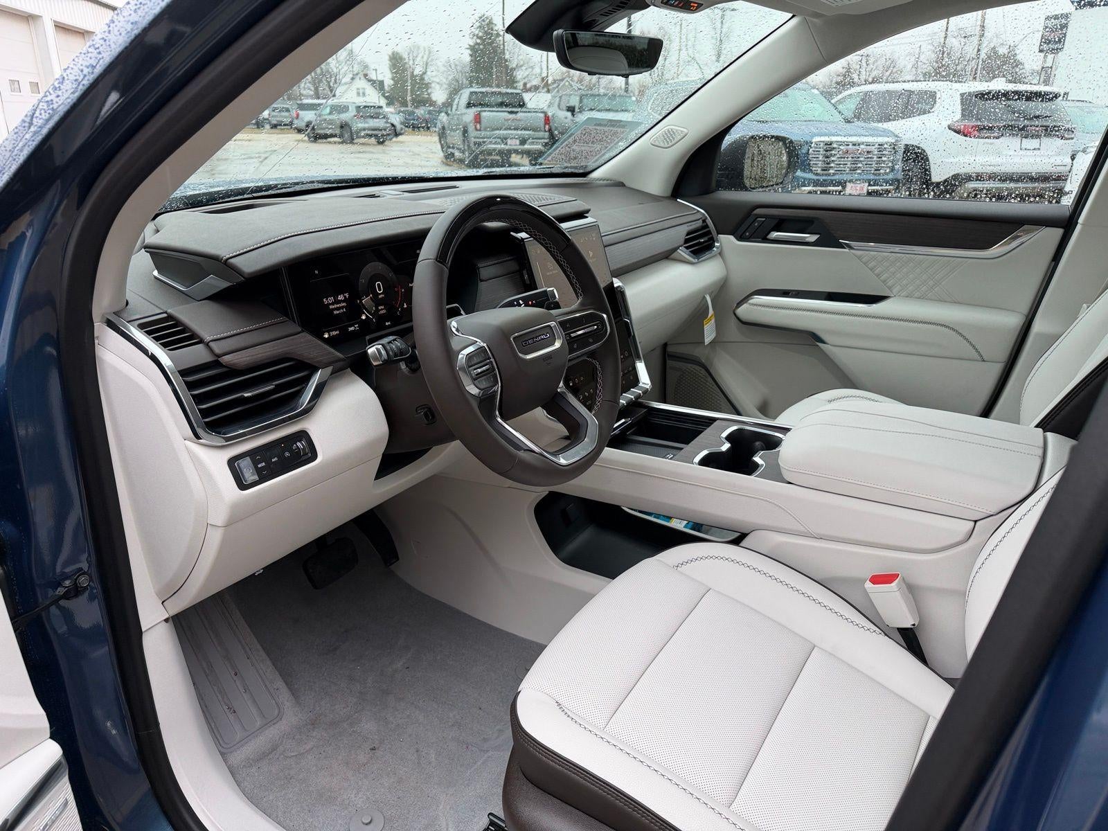 2026 GMC Acadia AWD Denali