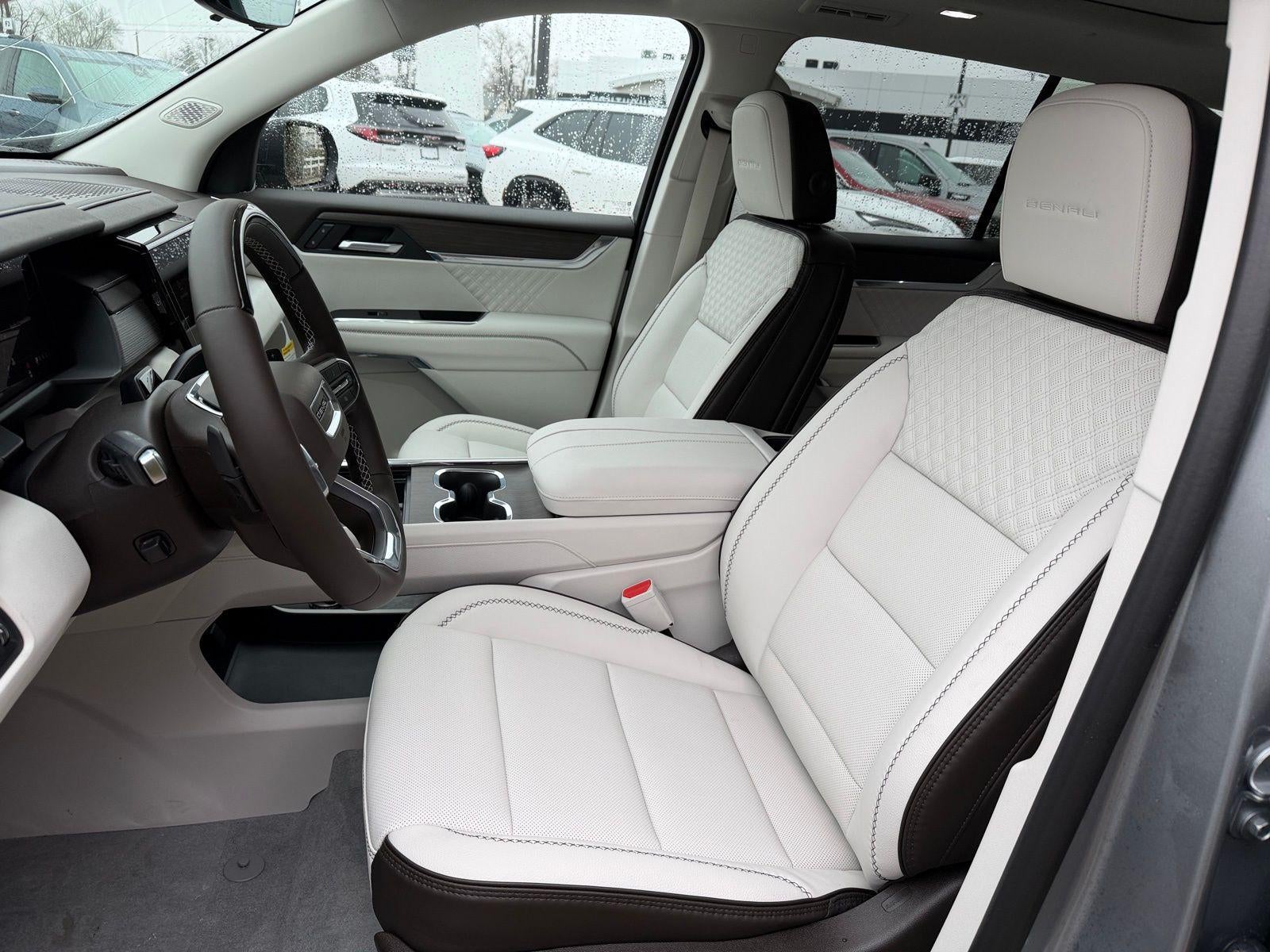 2026 GMC Acadia AWD Denali