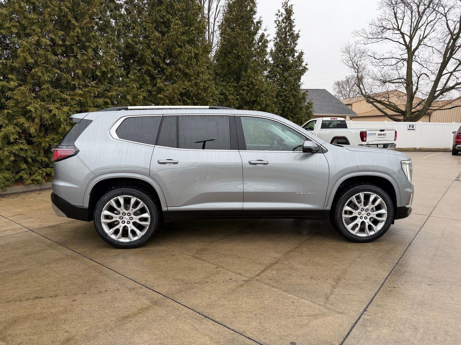 2026 GMC Acadia AWD Denali