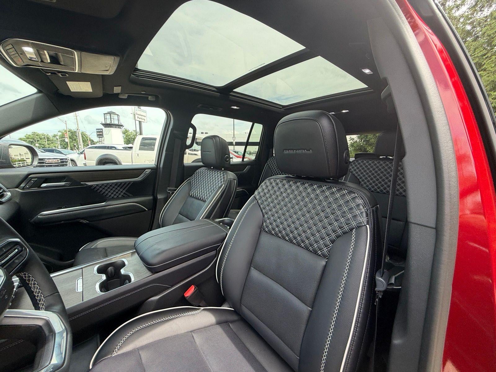 2025 GMC Acadia Denali