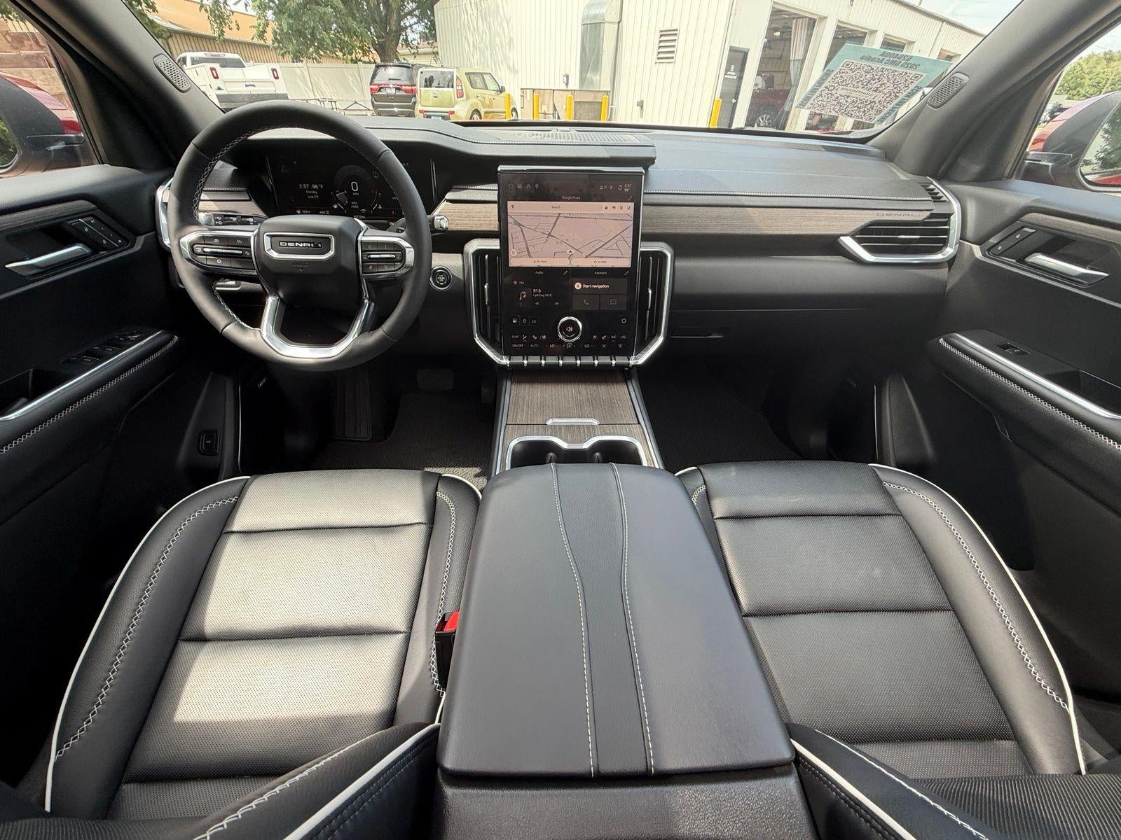 2025 GMC Acadia Denali