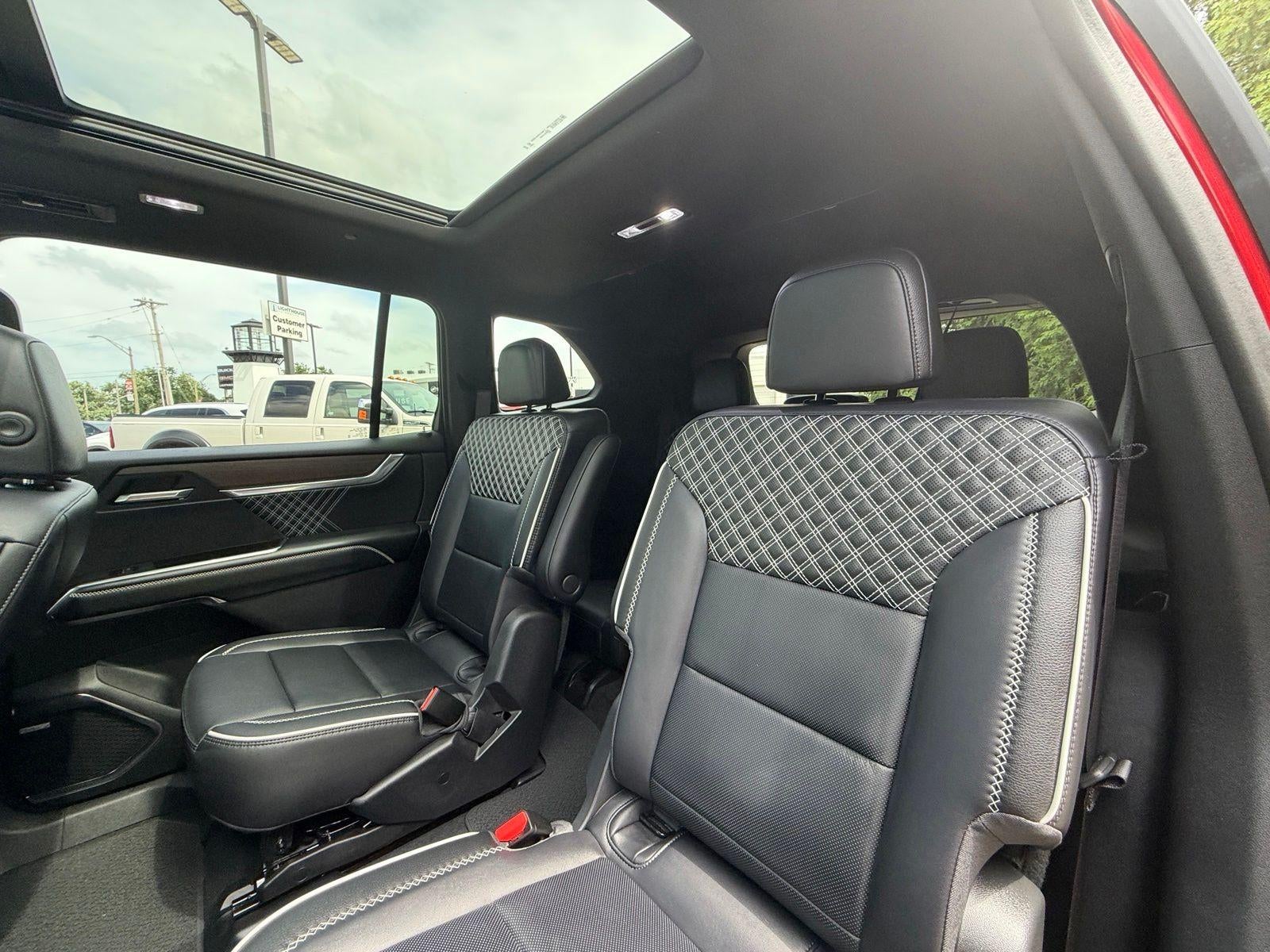 2025 GMC Acadia Denali