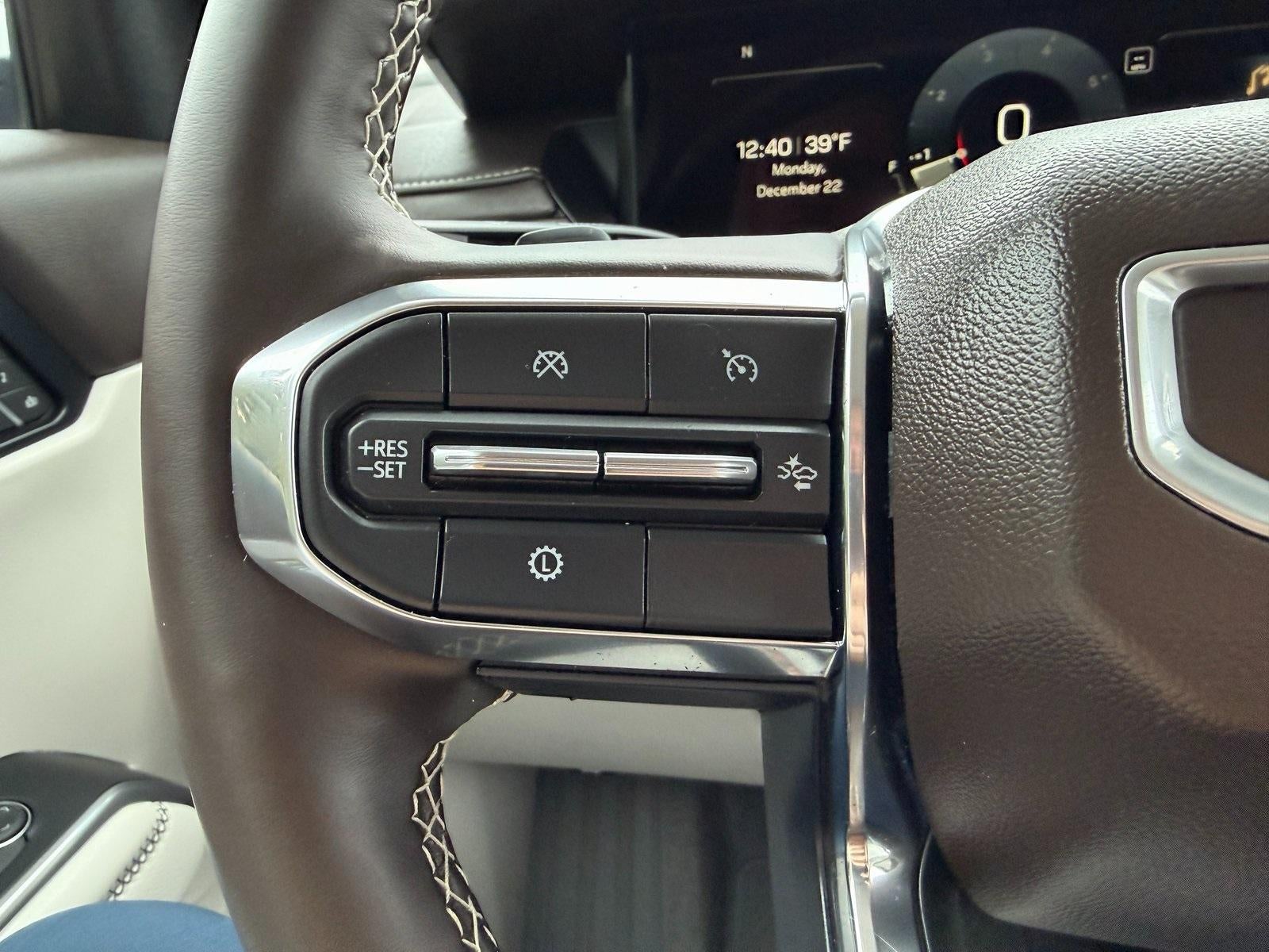 2025 GMC Acadia Denali