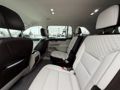 2025 GMC Acadia Denali