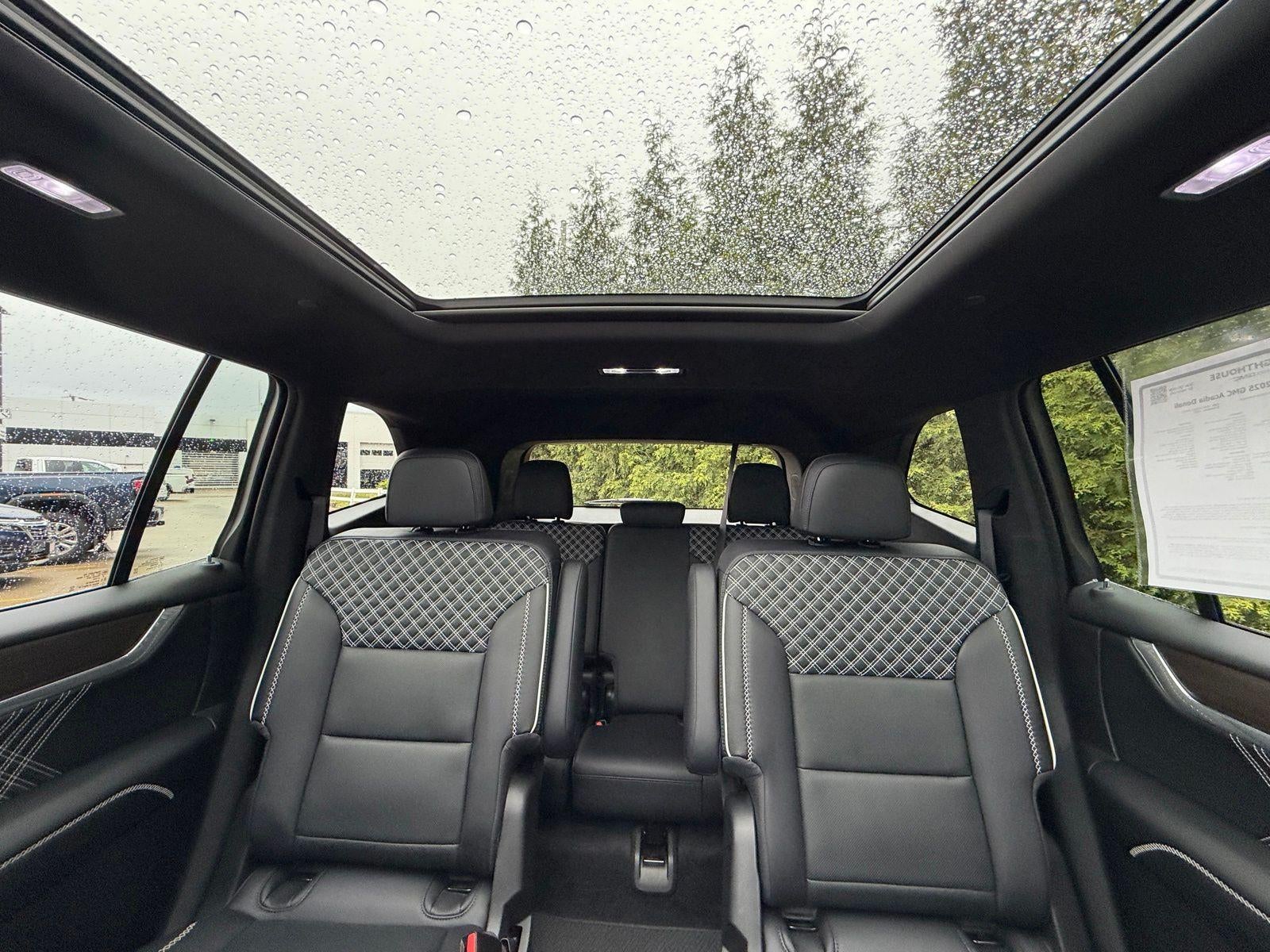 2025 GMC Acadia Denali