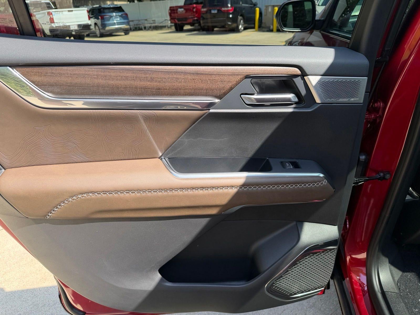 2026 GMC Acadia AWD Denali Ultimate