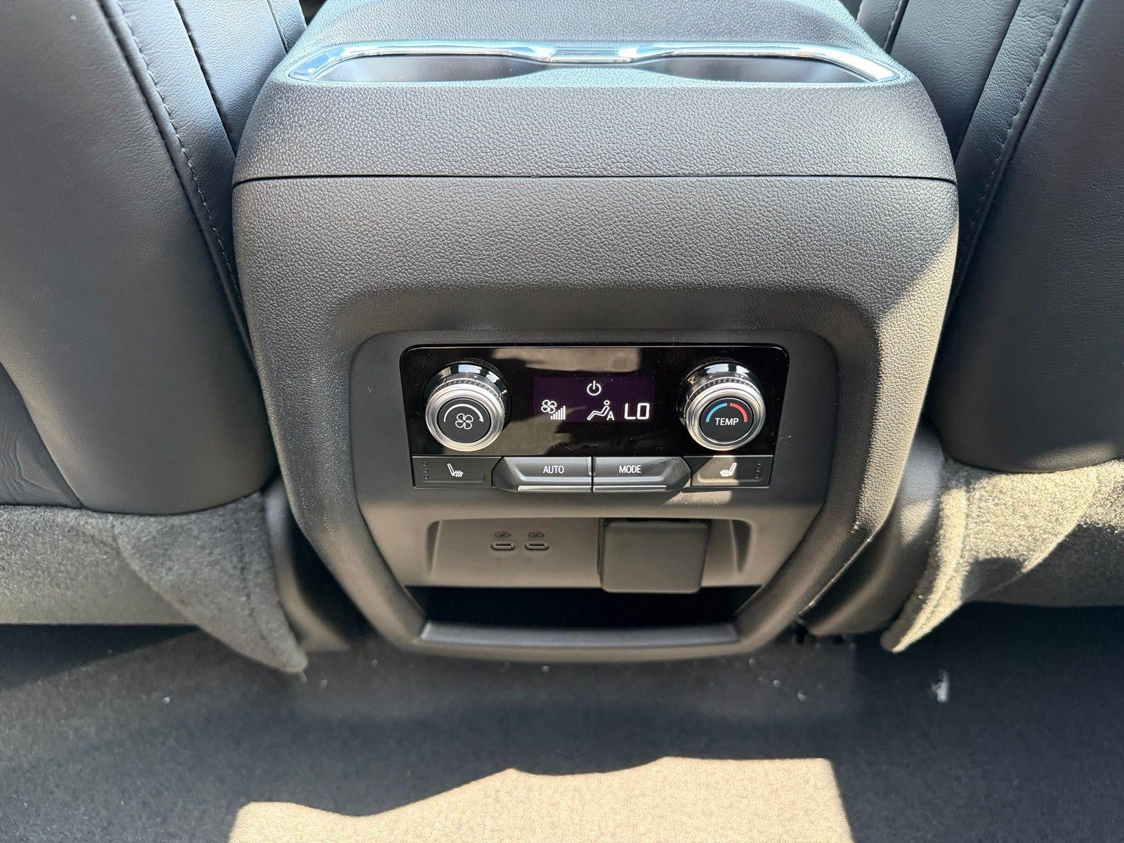 2026 GMC Acadia AWD Denali Ultimate