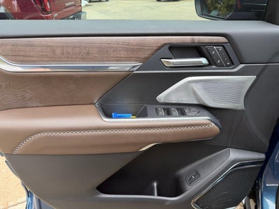 2026 GMC Acadia AWD Denali Ultimate