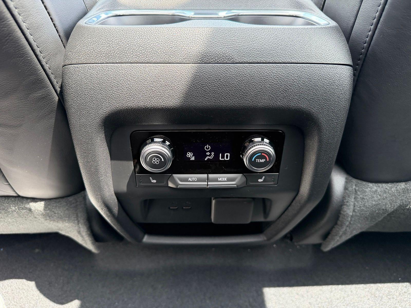 2026 GMC Acadia AWD Denali Ultimate